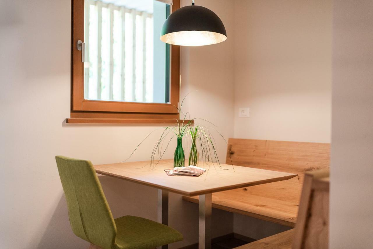 Aparthotel Abina Lana Hoehe Exterior photo